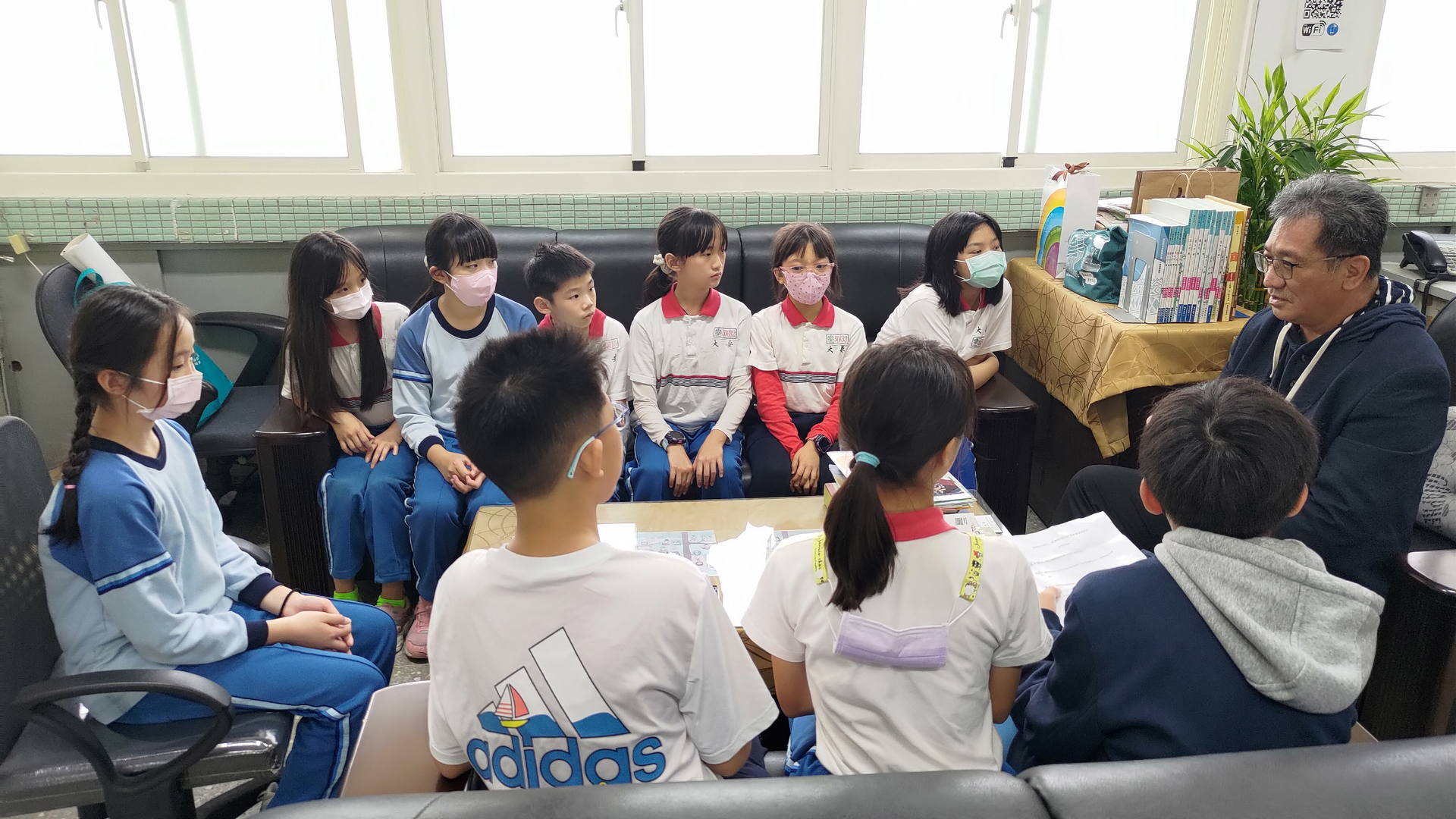 From the interview, we learned about the school’s support and promotion of
traditional opera.
